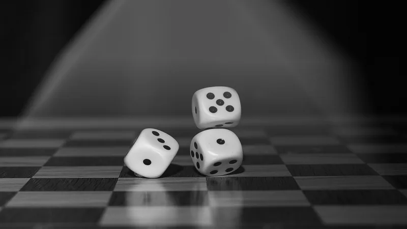 tải app game bài B52 - Casino Trực Tuyến Uy Tín | dice,  game,  monochrome,  roll the dice,  board game,  random,  lucky dice,  play,  gambling,  cube,  black and white,  dice,  dice,  dice,  dice,  dice,  game,  game,  game,  random,  random,  gambling,  gambling